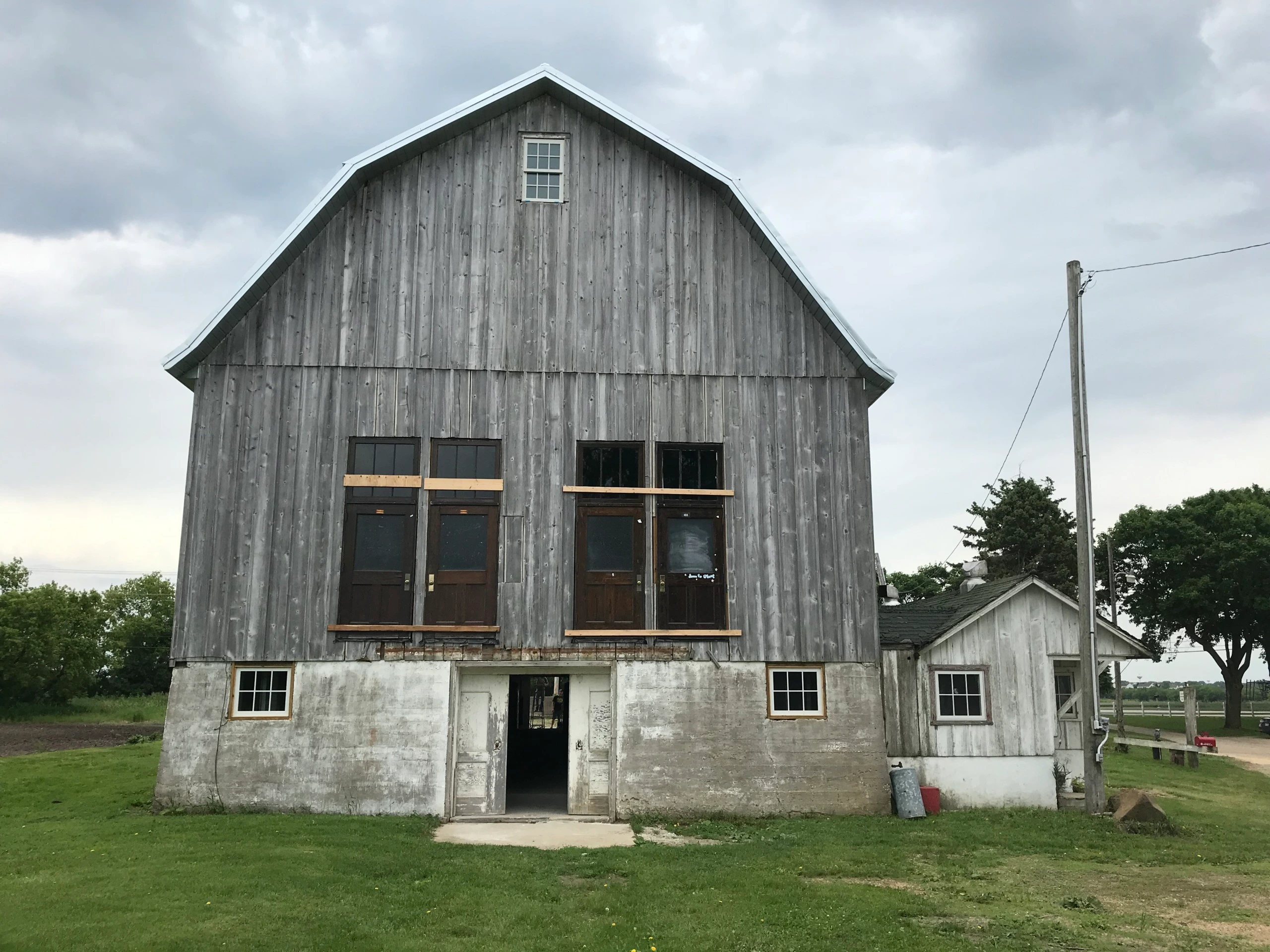 Lincoln Farmstead Huntley IL Before Image